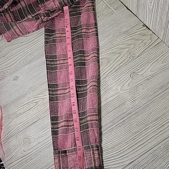 Akira Cool Again Grunge Y2K Flannel Blouse Womens Size Medium - Picture 11 of 11